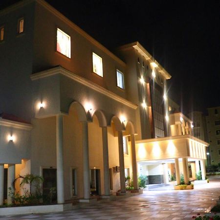 Rk - Inn Premium Suites บังกาลอร์ ภายนอก รูปภาพ