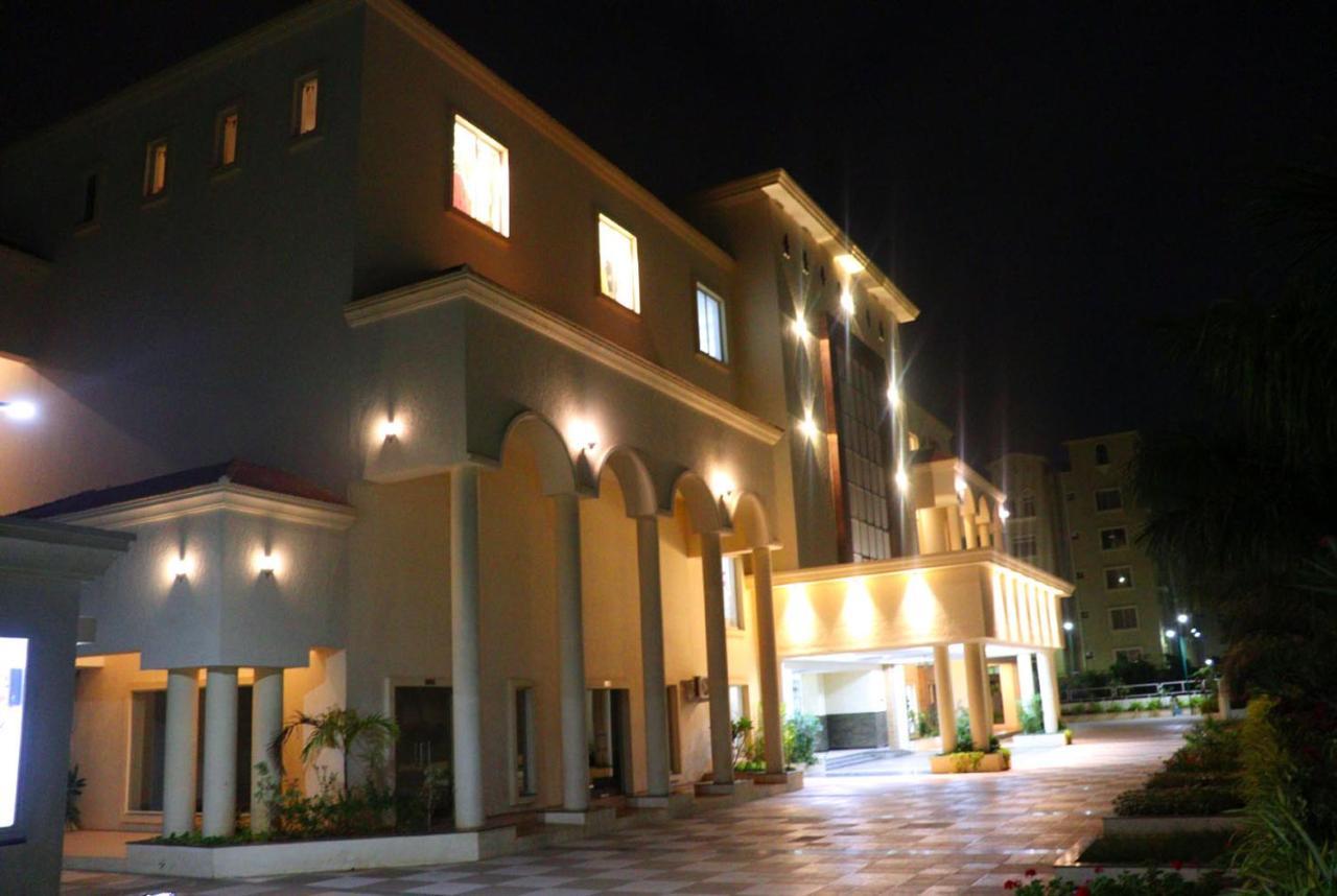 Rk - Inn Premium Suites บังกาลอร์ ภายนอก รูปภาพ
